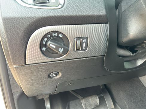 Used 2019 Dodge Durango GT w/ Blacktop Package AWD/4WD image 12