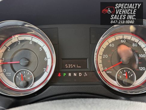 Used 2016 Dodge Grand Caravan SE w/ Quick Order Package 29E SE image 37