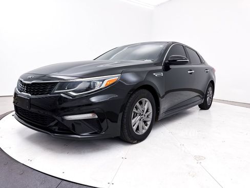 Used 2020 Kia Optima LX FWD image 12