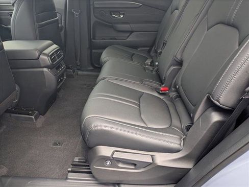 New 2026 Honda Pilot image 16