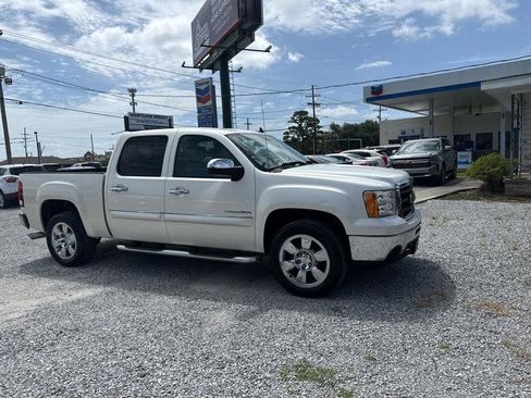 Used 2011 GMC Sierra 1500 SLT w/ SLT White Diamond Edition RWD image 5