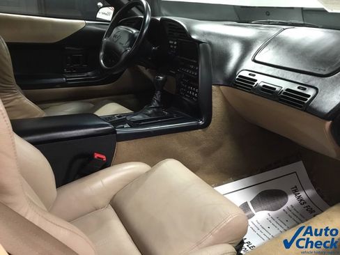 Used 1995 Chevrolet Corvette Convertible image 33