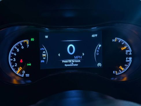 Used 2021 Jeep Grand Cherokee Limited image 56