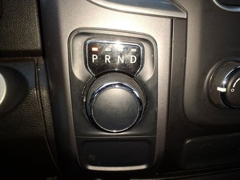 Used 2022 RAM 1500 Classic SLT image 20