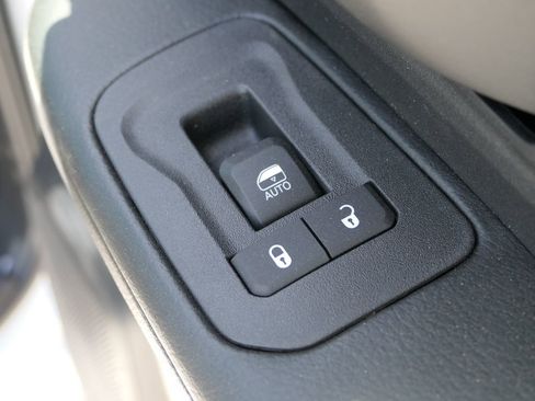 New 2025 RAM 4500 Tradesman image 18