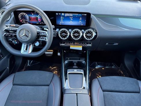 New 2026 Mercedes-Benz GLA 35 AMG 4MATIC image 14