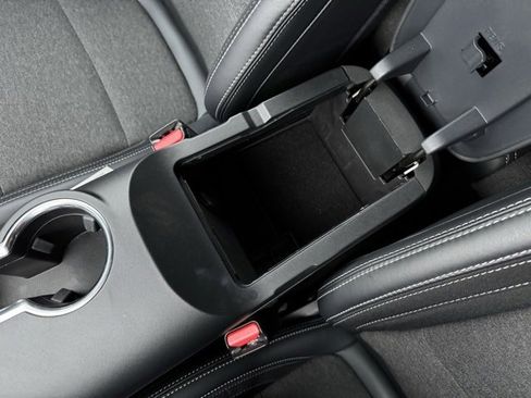 Certified 2024 Ford Mustang Convertible image 16