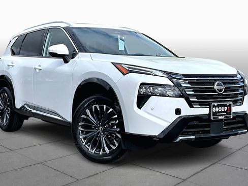 New 2026 Nissan Rogue Platinum image 2