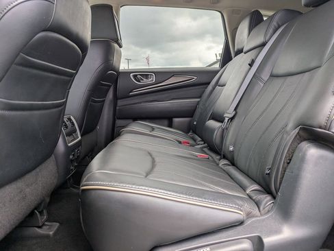 Used 2020 INFINITI QX60 Luxe w/ Essential Package AWD/4WD image 16