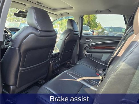 Used 2016 Acura MDX w/ Technology Package AWD/4WD image 13