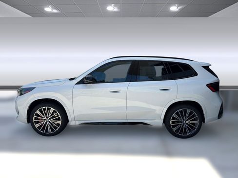 New 2026 BMW X1 xDrive28i w/ Technology Package AWD/4WD image 2