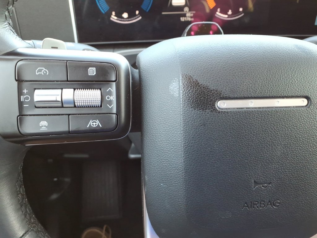 Used 2026 Hyundai Santa Fe SEL FWD image 19