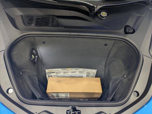 Used 2023 Chevrolet Corvette Stingray Premium Cpe w/ Battery Protection Package RWD image 20