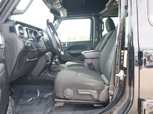 Used 2020 Jeep Wrangler Unlimited Sport AWD/4WD image 10