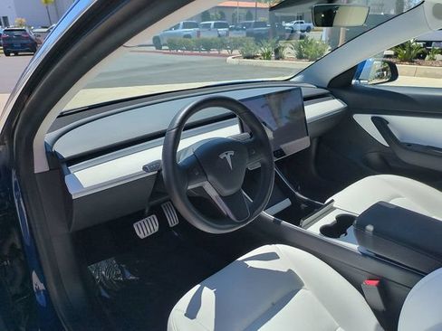 Used 2020 Tesla Model 3 Performance AWD/4WD image 12