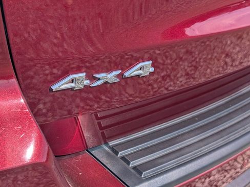 Used 2021 Jeep Grand Cherokee Laredo AWD/4WD image 7