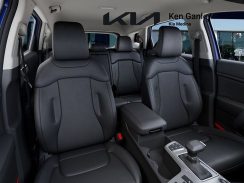 New 2026 Kia Sportage EX FWD image 15