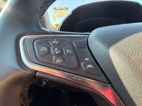 Used 2024 Chevrolet Equinox LT AWD/4WD image 16