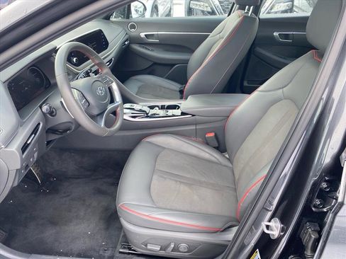Used 2023 Hyundai Sonata SEL Plus image 9