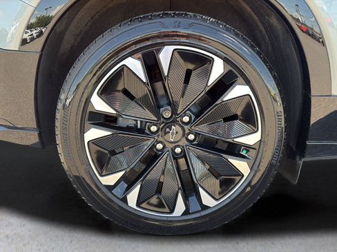 Used 2024 Chevrolet Blazer EV RS AWD/4WD image 55