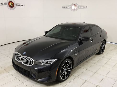 Used 2023 BMW 330e w/ M Sport Package RWD image 35