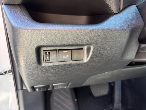 Certified 2024 Toyota RAV4 XLE FWD image 27