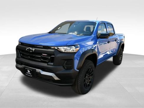 New 2026 Chevrolet Colorado Trail Boss AWD/4WD image 2