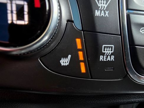Used 2019 Chevrolet Traverse Premier w/ Redline Edition AWD/4WD image 44