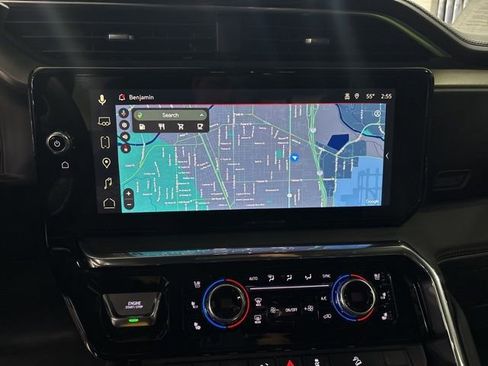 Used 2024 GMC Sierra 2500 Denali image 22