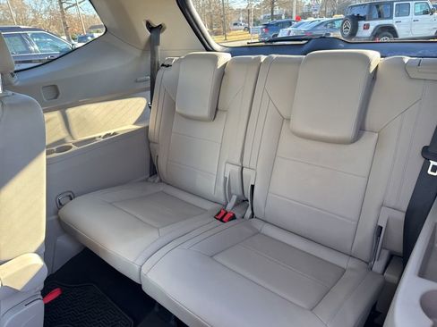 Used 2021 Volkswagen Atlas SEL image 28