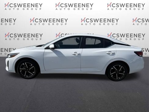 Used 2025 Nissan Sentra SV image 2