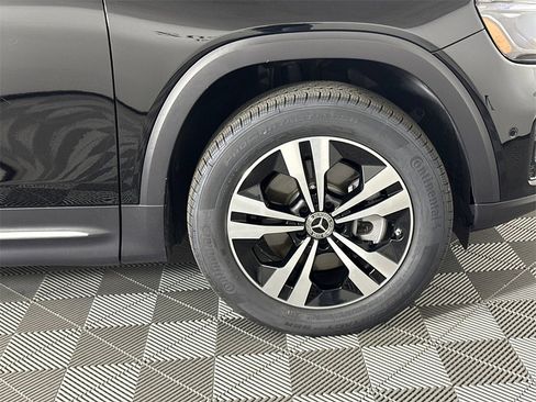 Certified 2025 Mercedes-Benz GLB 250 image 13