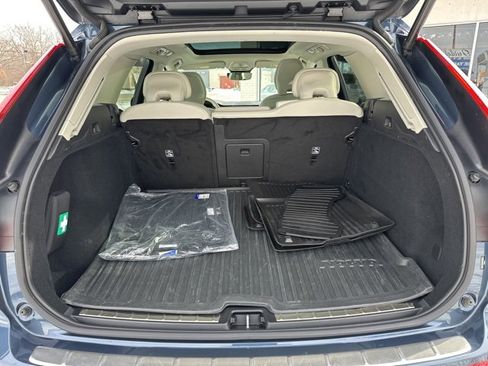 Certified 2023 Volvo XC60 B5 Plus w/ Climate Package image 35
