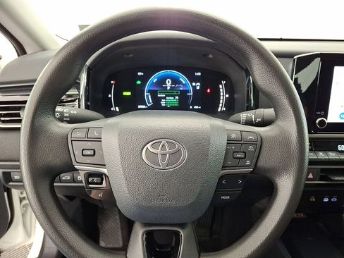 Certified 2025 Toyota Camry LE image 16
