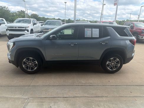 Used 2026 GMC Terrain Elevation AWD/4WD image 3