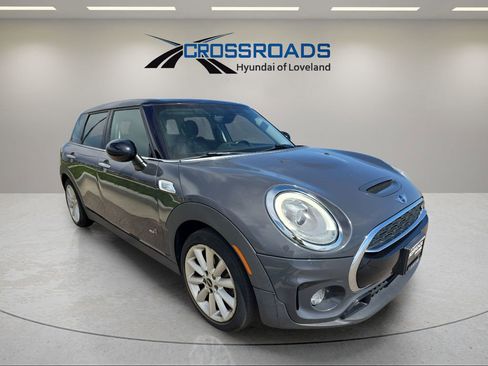 Used 2017 MINI Cooper Clubman S image 7