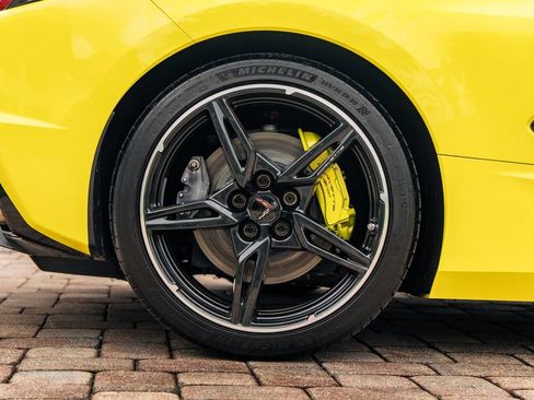 Used 2023 Chevrolet Corvette Stingray Preferred Conv w/ Z51 Performance Package RWD image 14