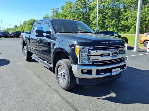 Used 2017 Ford F350 Lariat AWD/4WD image 4