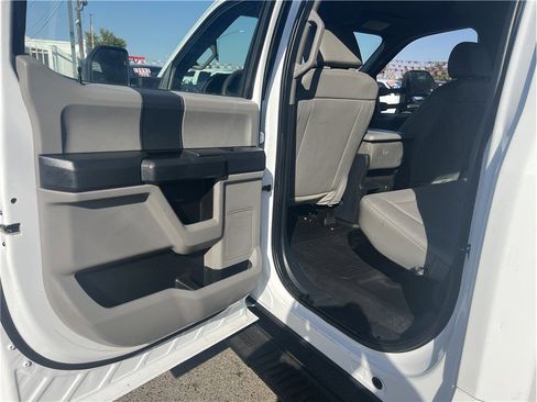 Used 2022 Ford F550 2WD Crew Cab Super Duty w/ Power Equipment Group image 13