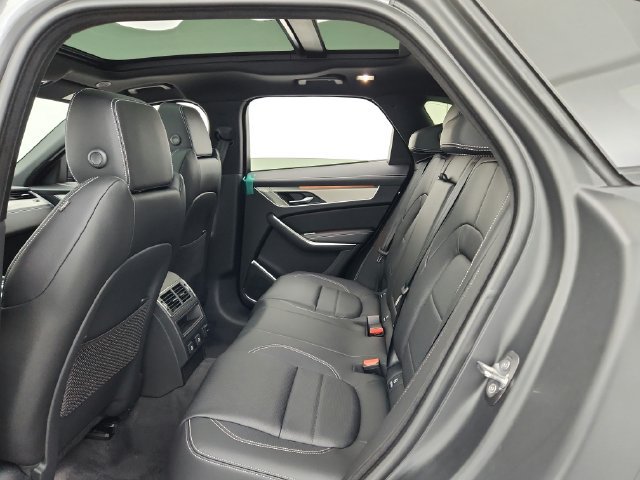 Certified 2026 Jaguar F-PACE R-Dynamic S AWD/4WD image 32
