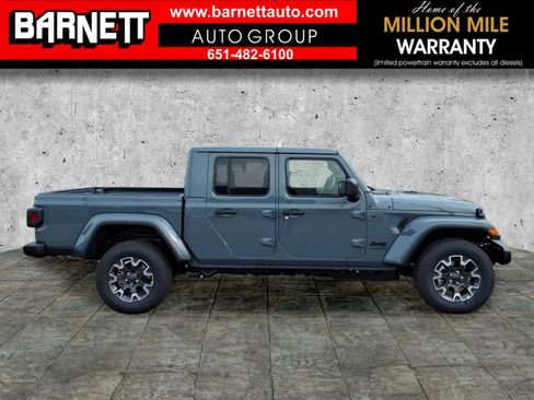 New 2026 Jeep Gladiator Sport image 7