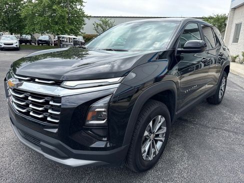 Used 2025 Chevrolet Equinox LT AWD/4WD image 7