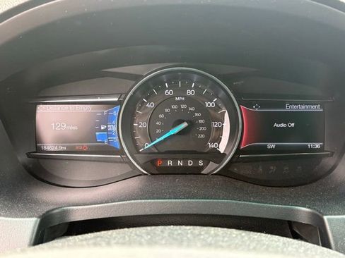 Used 2016 Ford Explorer XLT w/ Equipment Group 202A image 11