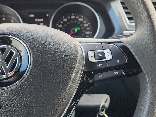 Used 2019 Volkswagen Tiguan S w/ Driver Assistance Package AWD/4WD image 38