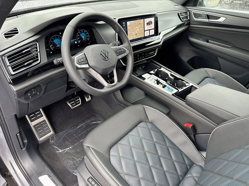 New 2025 Volkswagen Atlas Cross Sport SEL Premium R-Line image 6