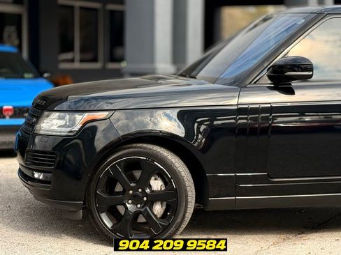 Used 2017 Land Rover Range Rover Supercharged AWD/4WD image 2