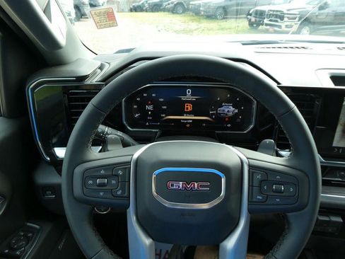 New 2026 GMC Sierra 1500 SLT w/ SLT Premium Plus Package AWD/4WD image 24