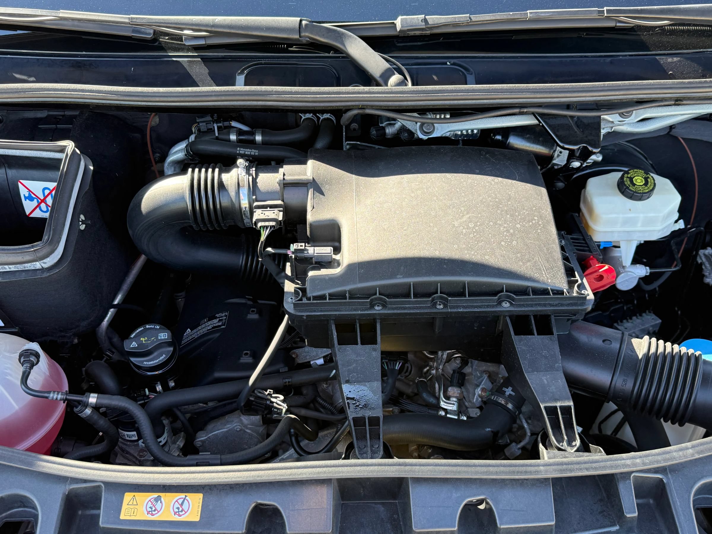 Used 2020 Mercedes-Benz Sprinter 2500 image 14