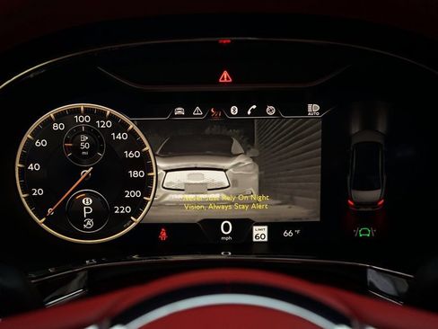 Used 2021 Bentley Flying Spur V8 image 15