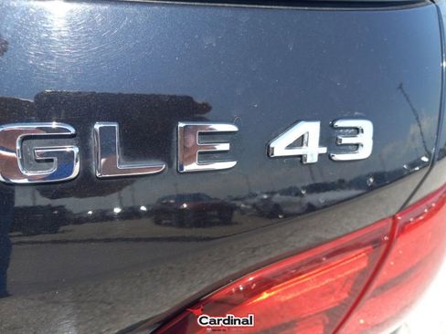 Used 2018 Mercedes-Benz GLE 43 AMG 4MATIC w/ Premium 2 Package image 9